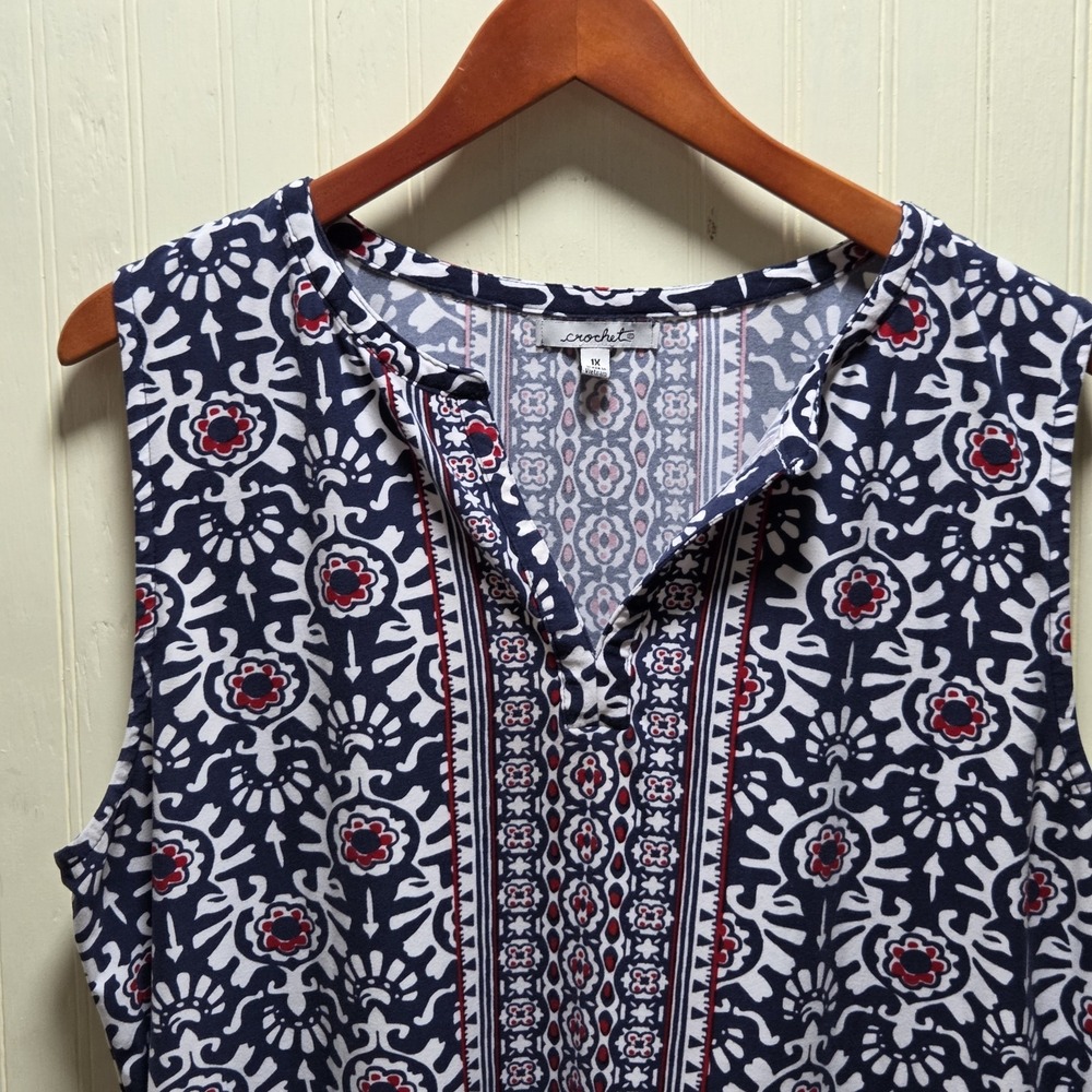Crochet Tank Top Womens 1X Blue‎ Floral Henley Sleeveless Stretch Plus Size
